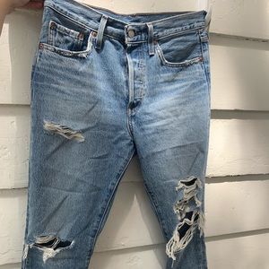 Ripped Levi Jeans